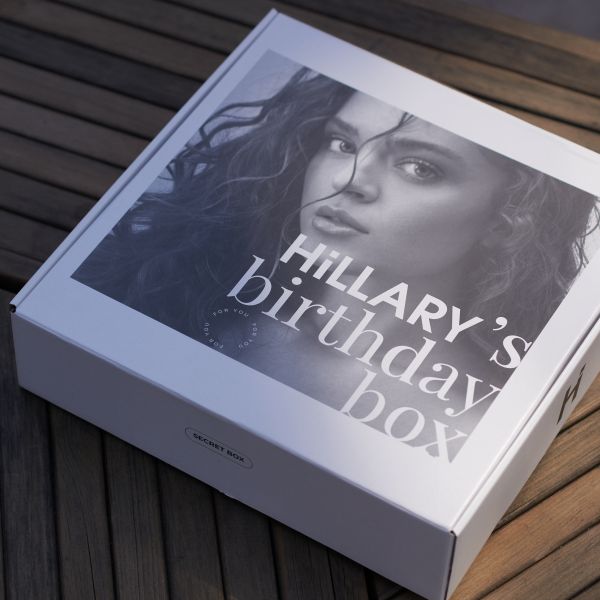 Набор Hillary's Birthday Deluxe Secret Box
